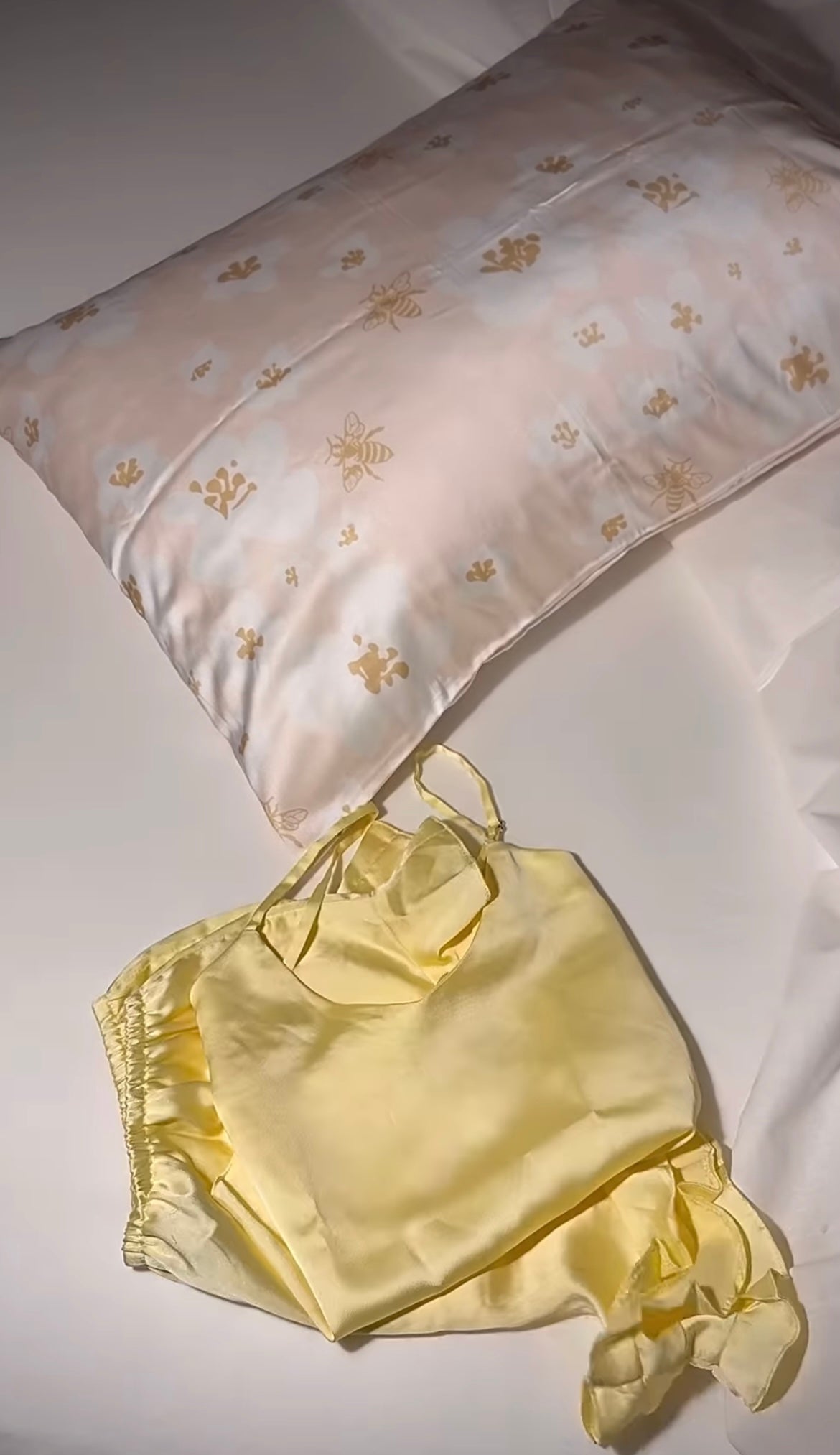 PURE SILK PILLOW CASE- Floral Pattern