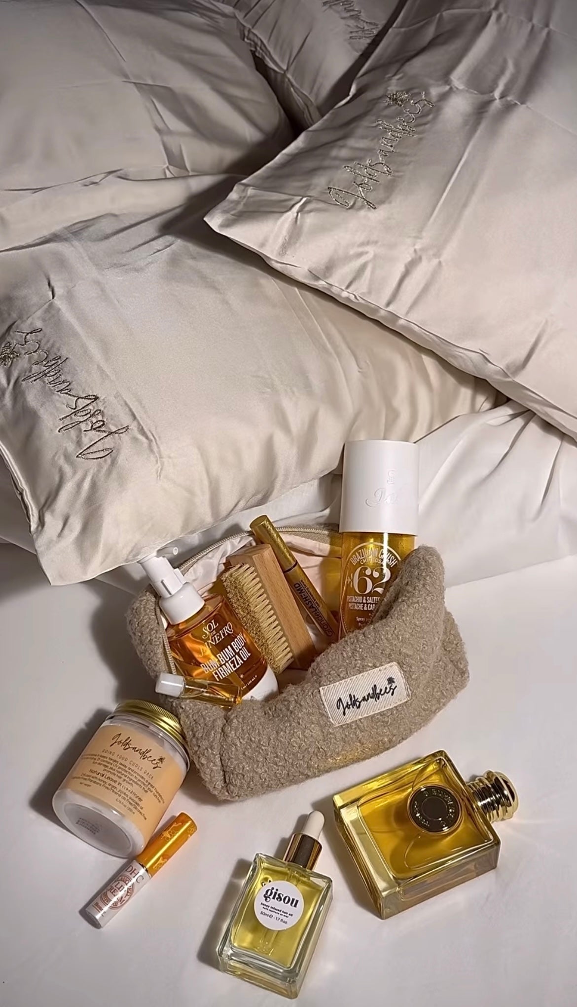 Our Honey & Fluffy Pouch