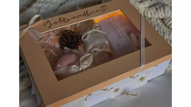 THE AMAZING GIFT BOX (available by order)